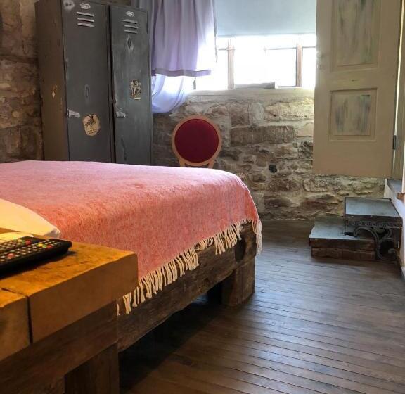 חדר בסיסי, Art Design Otel