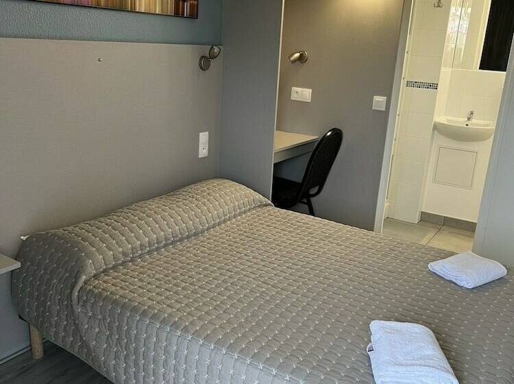 Номер Стандарт, Fasthotel Roissy   Saint Witz