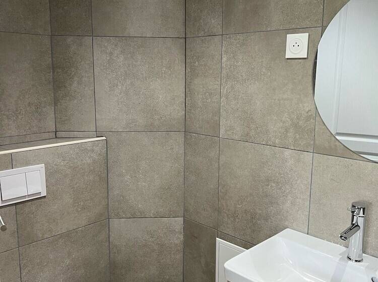 Номер Стандарт, Fasthotel Roissy   Saint Witz