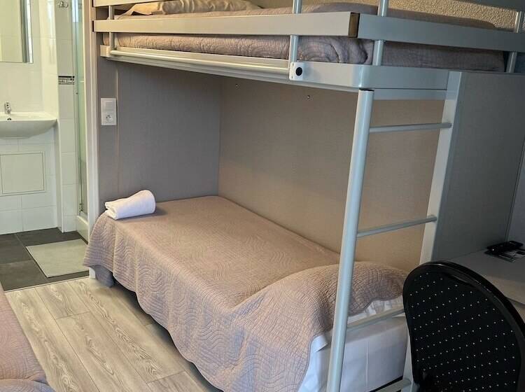 Номер Стандарт Трехместный, Fasthotel Roissy   Saint Witz
