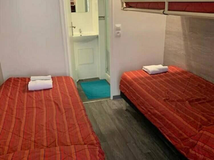 اتاق استاندارد سه نفره, Fasthotel Roissy   Saint Witz