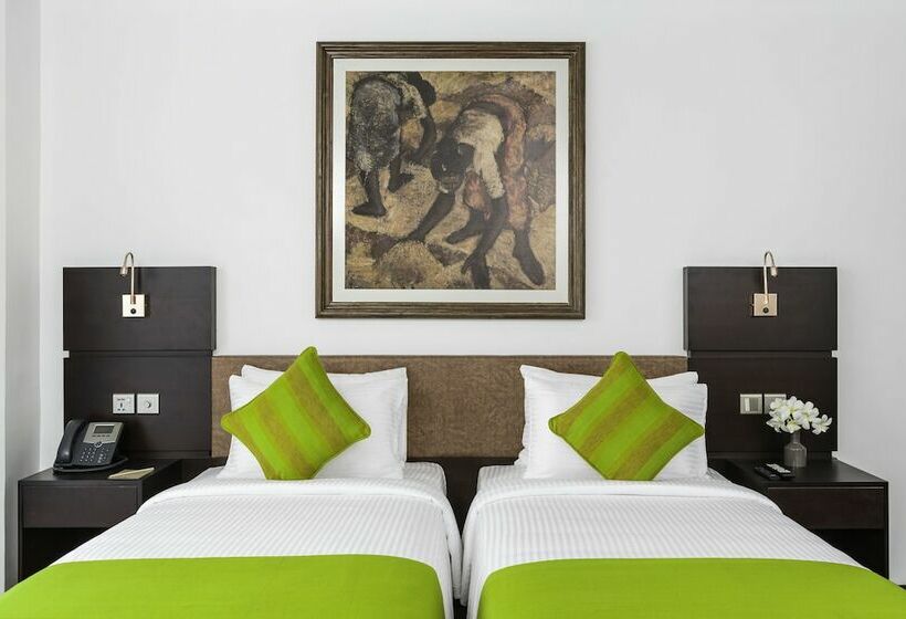 Номер Deluxe, Fox Jaffna