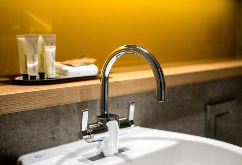 Номер Deluxe, Apex City Of Bath