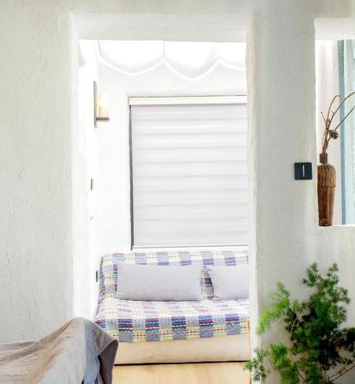 스탠다드 발코니 룸, Hidden