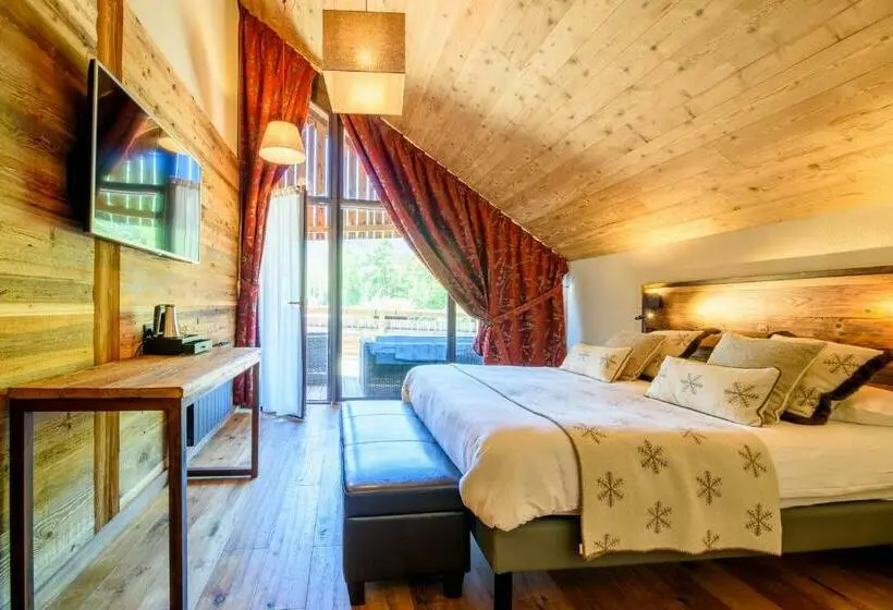 اتاق استاندارد چهار تخته, Hôtel Neste De Jade