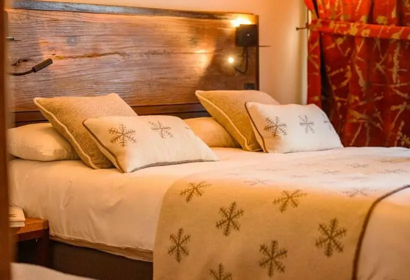 اتاق استاندارد چهار تخته, Hôtel Neste De Jade
