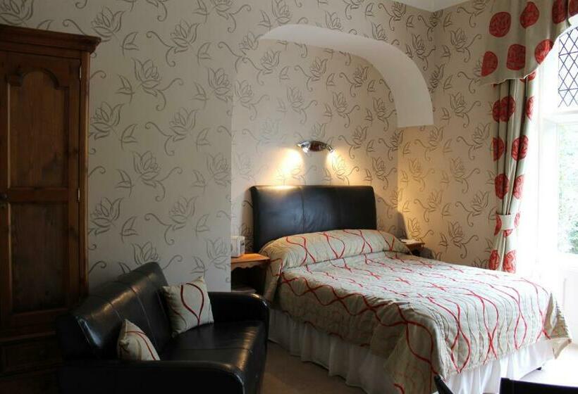 اتاق استاندارد, Oakwood Hall