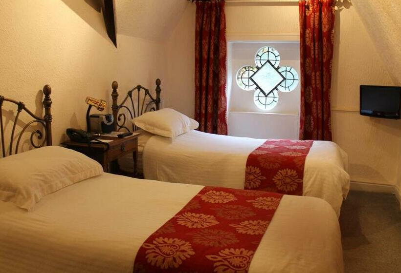 اتاق استاندارد, Oakwood Hall