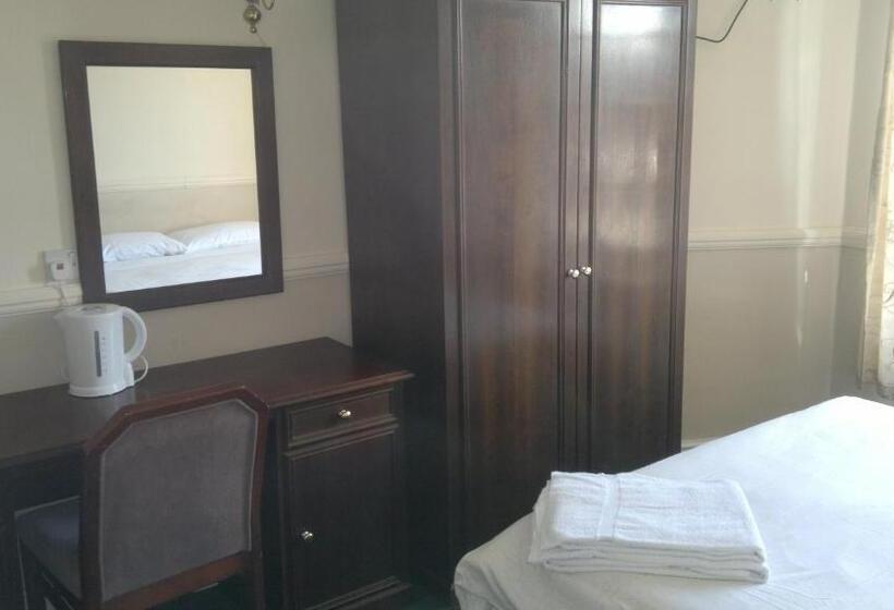 스탠다드 룸, Rose And Crown