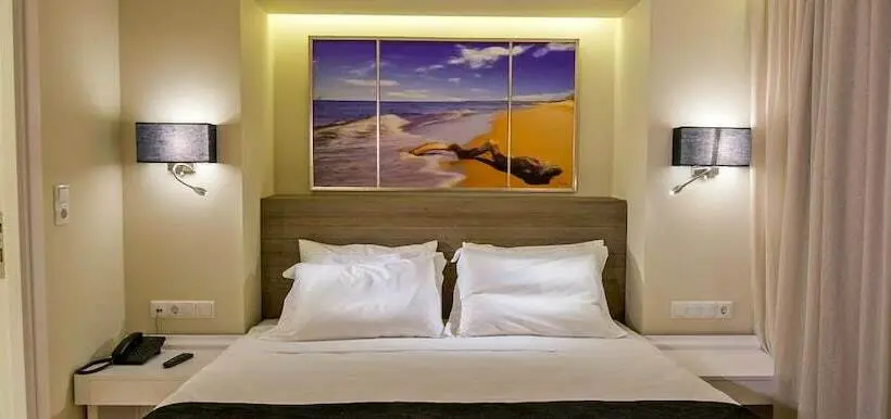Junior Suite Vue Mer Latérale, Swell Boutique