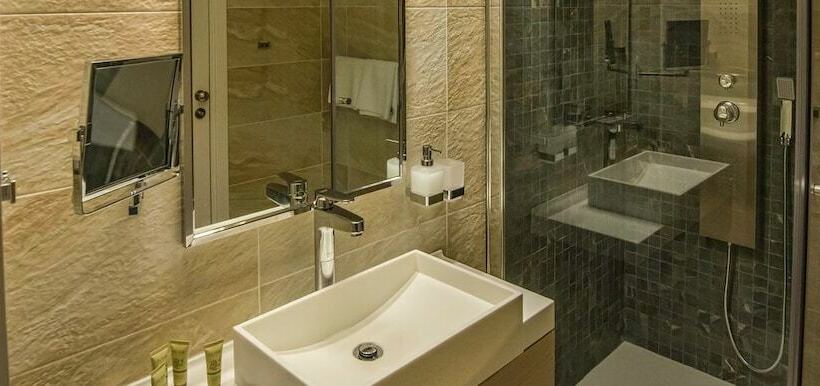 サイドシービュージュニアスイート, Swell Boutique