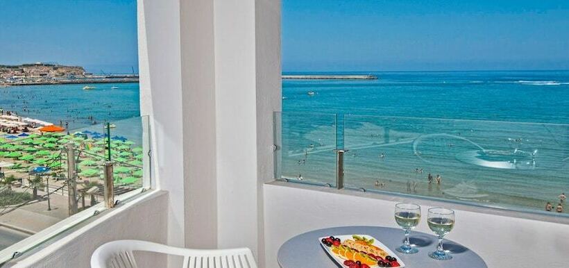 Люкс Вид на Море, Swell Boutique