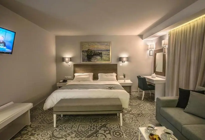 Chambre Standard Vue Ville, Swell Boutique