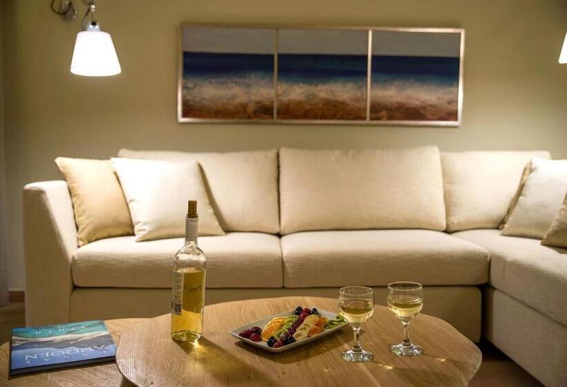 オーシャンビュースーペリアースイート, Swell Boutique