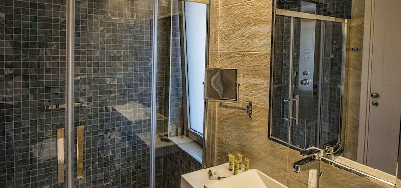 オーシャンビュースイート, Swell Boutique