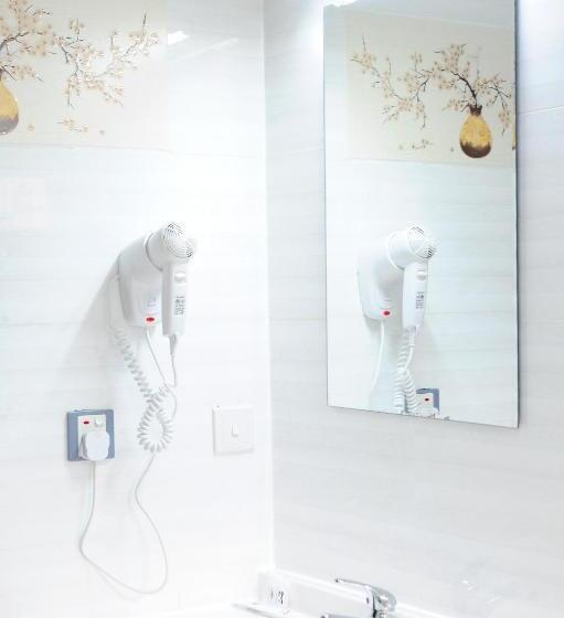 Президентский Люкс, Tomreik