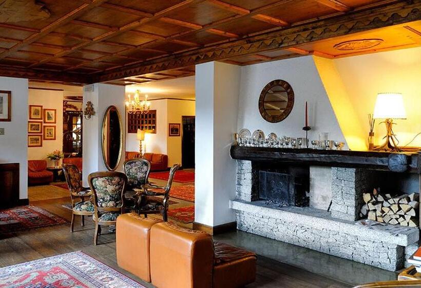 标准单人间, Touring