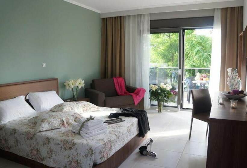 غرفة قياسية ثلاثية, Vellum Luxury Living