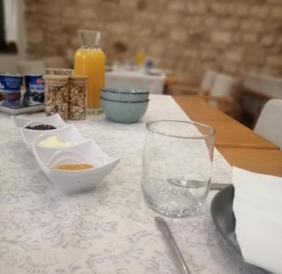 اتاق لوکس خانوادگی, Villa Nora Hvar