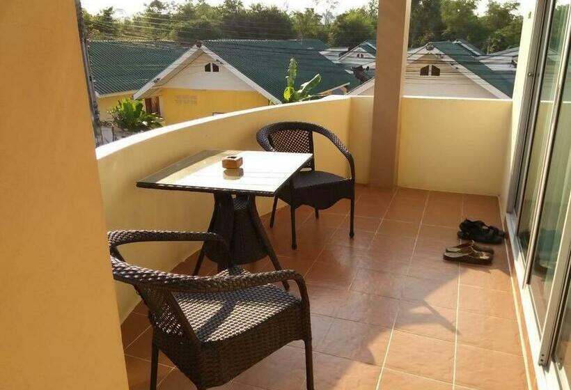 수피리어 룸, Roomquest One Bangsaray