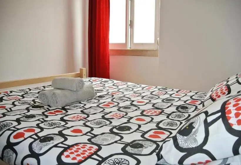 Standard Neljän Hengen Huone Jaettu Kylpyhuone, Nazaré Hostel Rooms & Dorms