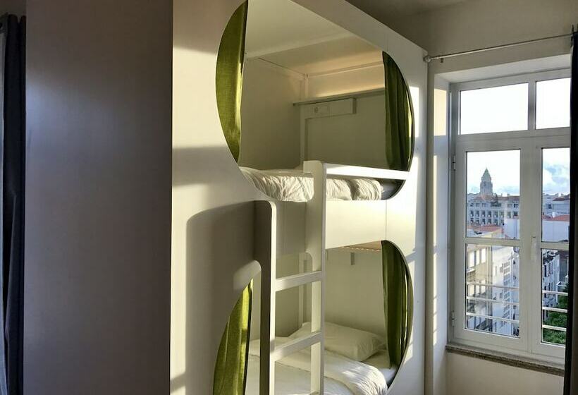 تختخواب در اتاق مشترک, Urban Garden Porto Central Hostel