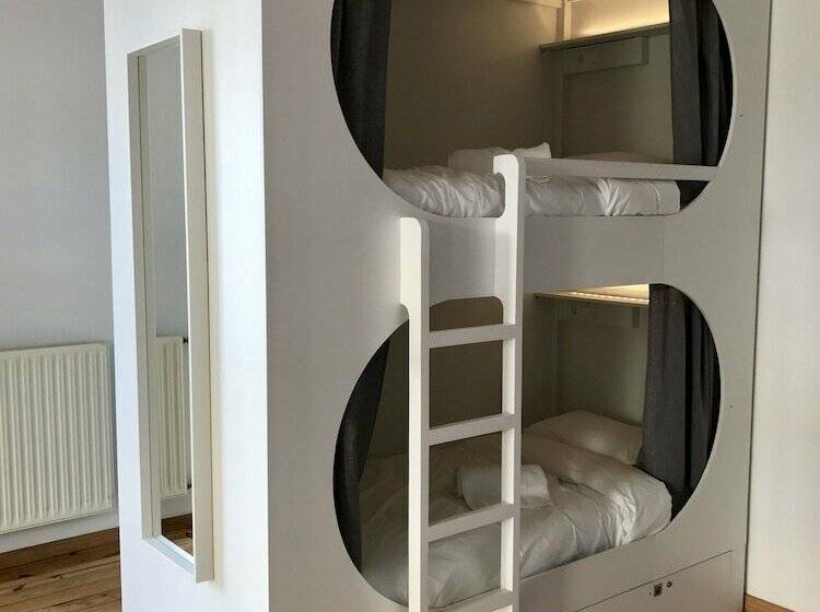 تختخواب در اتاق مشترک, Urban Garden Porto Central Hostel