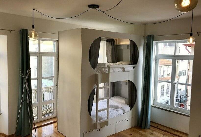 تختخواب در اتاق مشترک, Urban Garden Porto Central Hostel