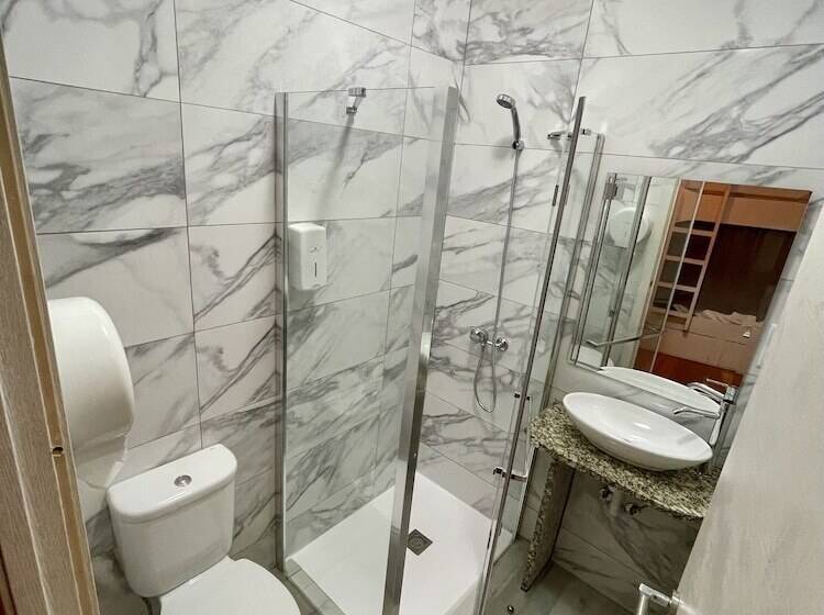 تختخواب در اتاق مشترک, Urban Garden Porto Central Hostel