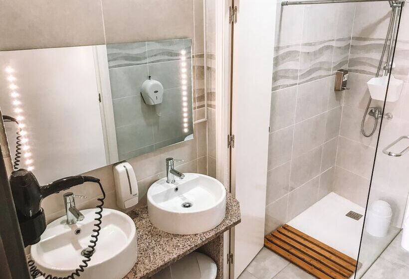 تختخواب در اتاق مشترک, Urban Garden Porto Central Hostel