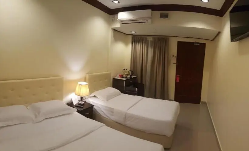 デラックストリプルルーム, Al Safina Kijal Beach Resort