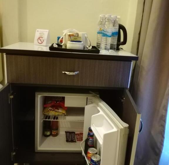 디럭스 패밀리 룸, Al Safina Kijal Beach Resort