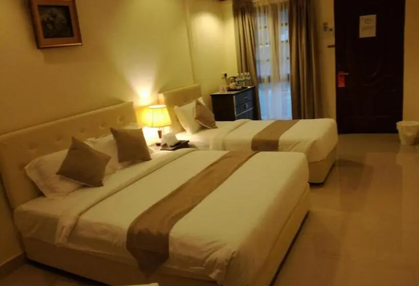 デラックスファミリールーム, Al Safina Kijal Beach Resort