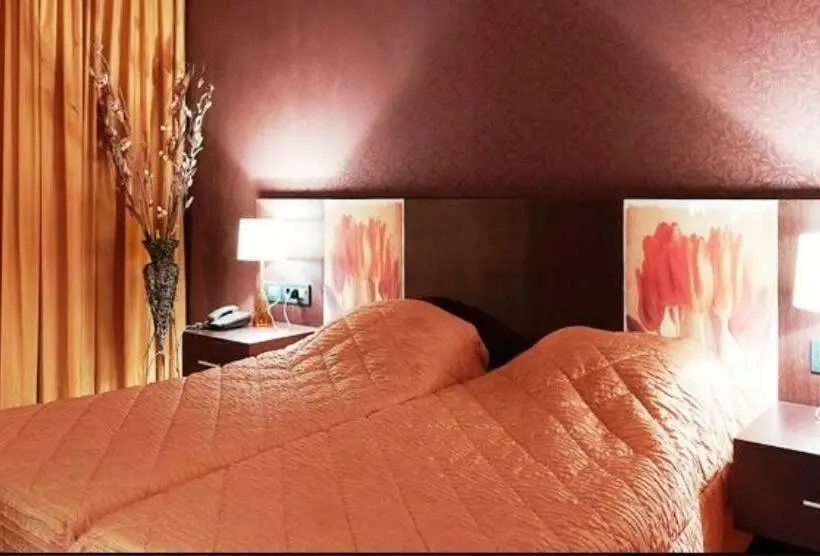 Chambre Standard, Cezaria