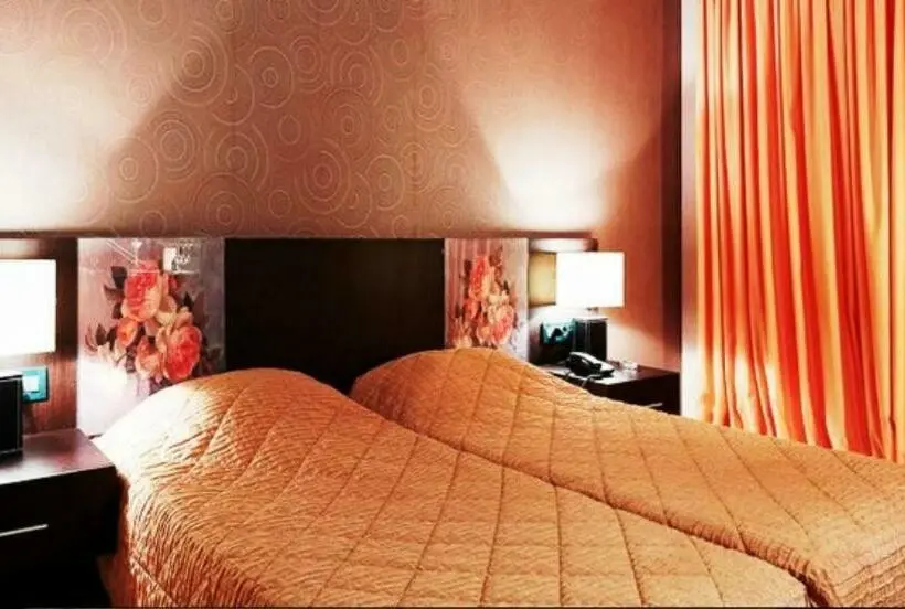 Chambre Standard, Cezaria