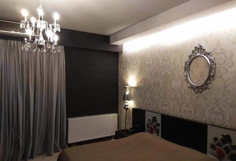 Quarto Deluxe, Cezaria