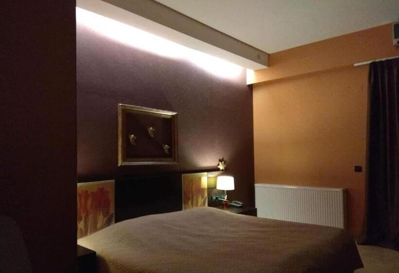 Quarto Deluxe, Cezaria
