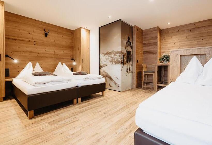 חדר בסיסי לשלושה, Embacher Sport