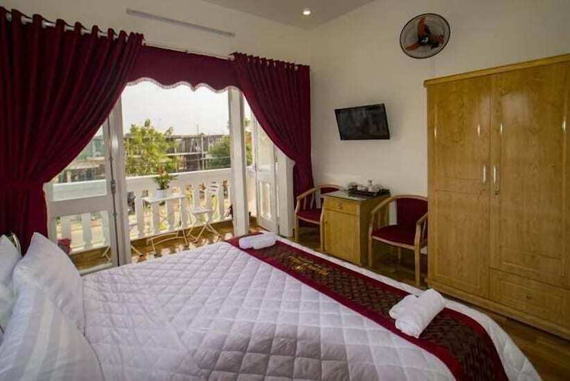 اتاق سوپریور با بالکن, Fullhouse Hoian