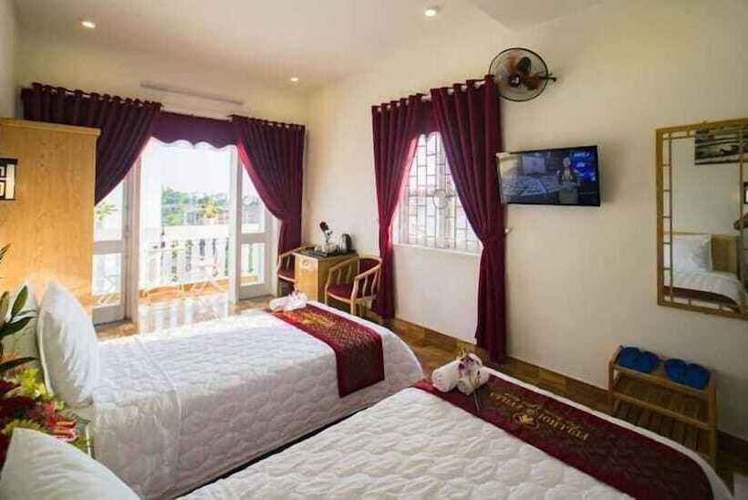 اتاق استاندارد با بالکن, Fullhouse Hoian