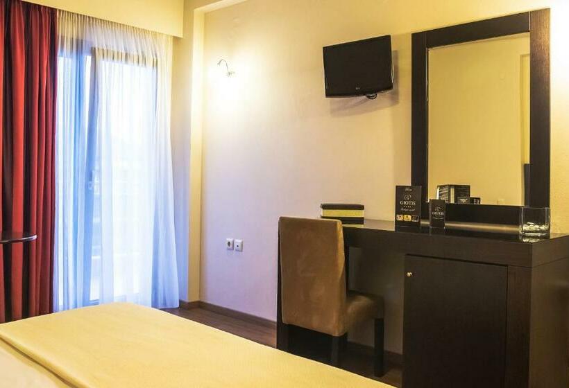 اتاق استاندارد یک نفره, Giotis Boutique