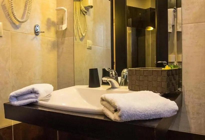 اتاق استاندارد یک نفره, Giotis Boutique