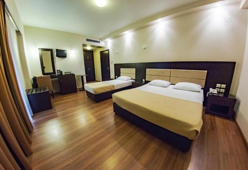 اتاق استاندارد سه نفره, Giotis Boutique