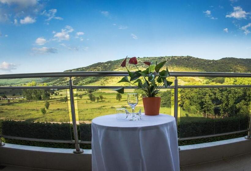 اتاق استاندارد چهار تخته, Giotis Boutique