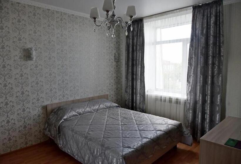 اتاق استاندارد, Gloria