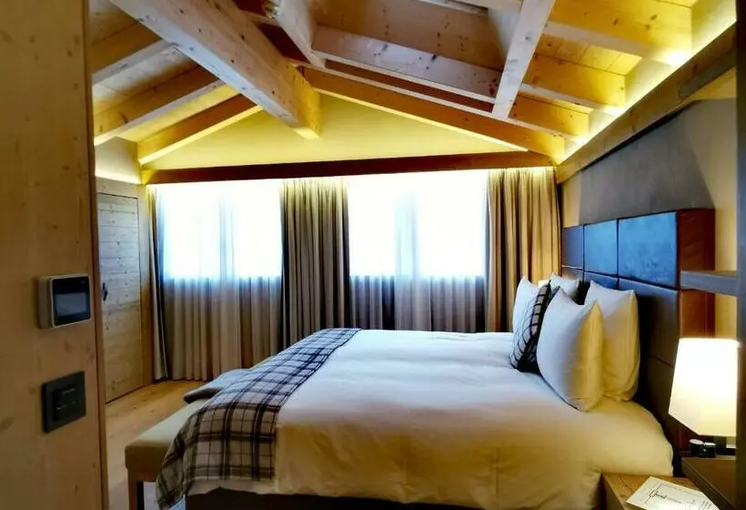 シングルデラックスルーム, Hôtel De Rougemont & Spa