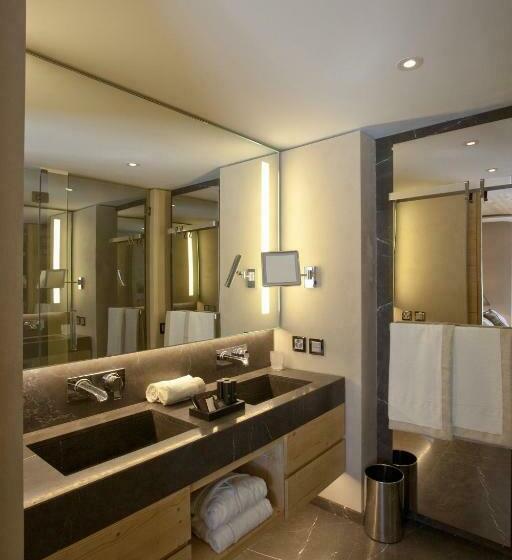 غرفة قياسية ذات إطلالة, Hôtel De Rougemont & Spa