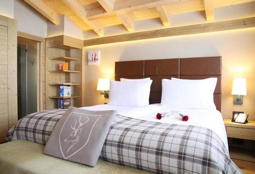 جناح دور أخير, Hôtel De Rougemont & Spa