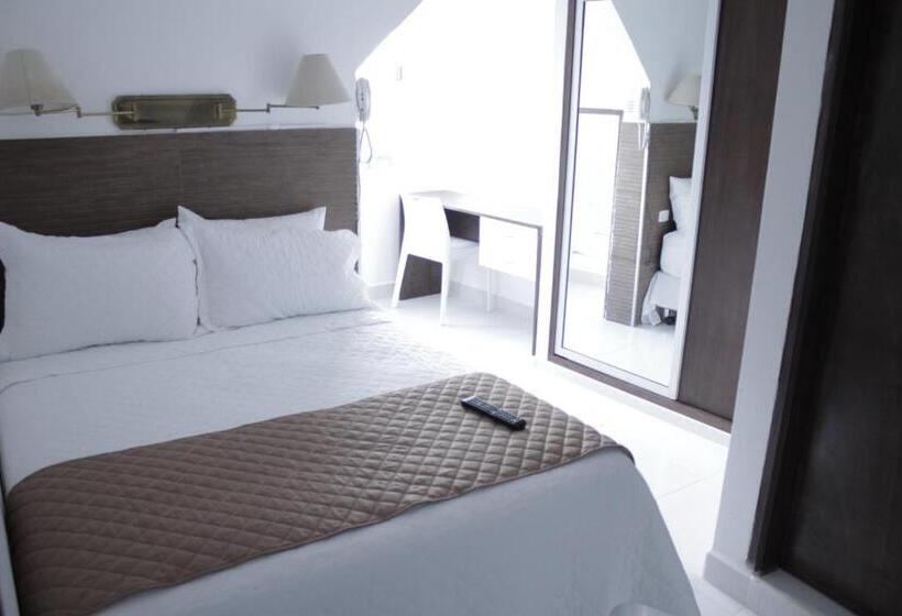 اتاق استاندارد, Plaza 24