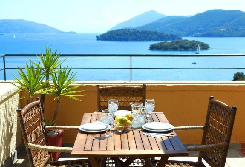 海の見える１ベッドルームアパートメント, Scorpios